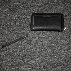 Black Michael Kors Wallet